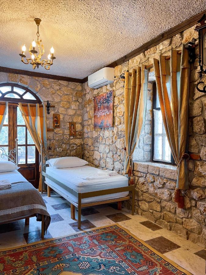 Solomon&Sons Hotel Dhërmi Eksteriør billede